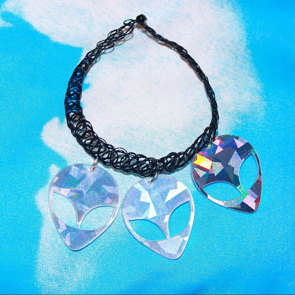 👽 WE OUT HERE👽 holographic aliens black choker